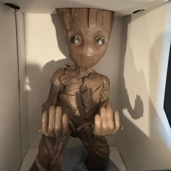 Marvel I am Groot The Original Phone & Controller Holder by Cable Guys - Picture 6 of 6